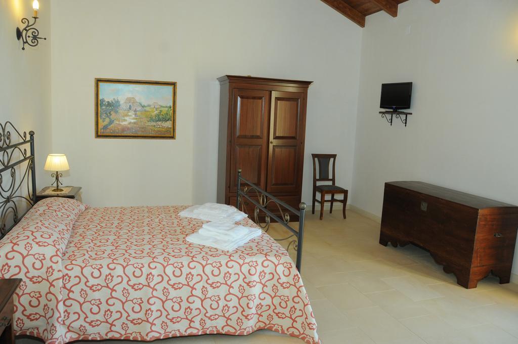 Agriturismo Masseria Quaremme Carpignano Salentino Zimmer foto